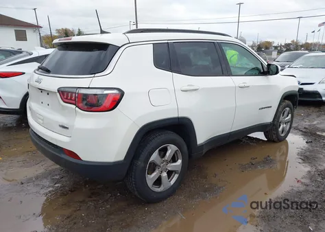 2018 Jeep Compass Latitude 4X4 z USA, uszkodzony, nr VIN 3C4NJDBB0JT252943